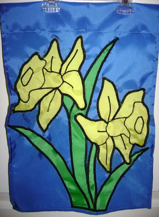 Item_Flag_Two daffodils